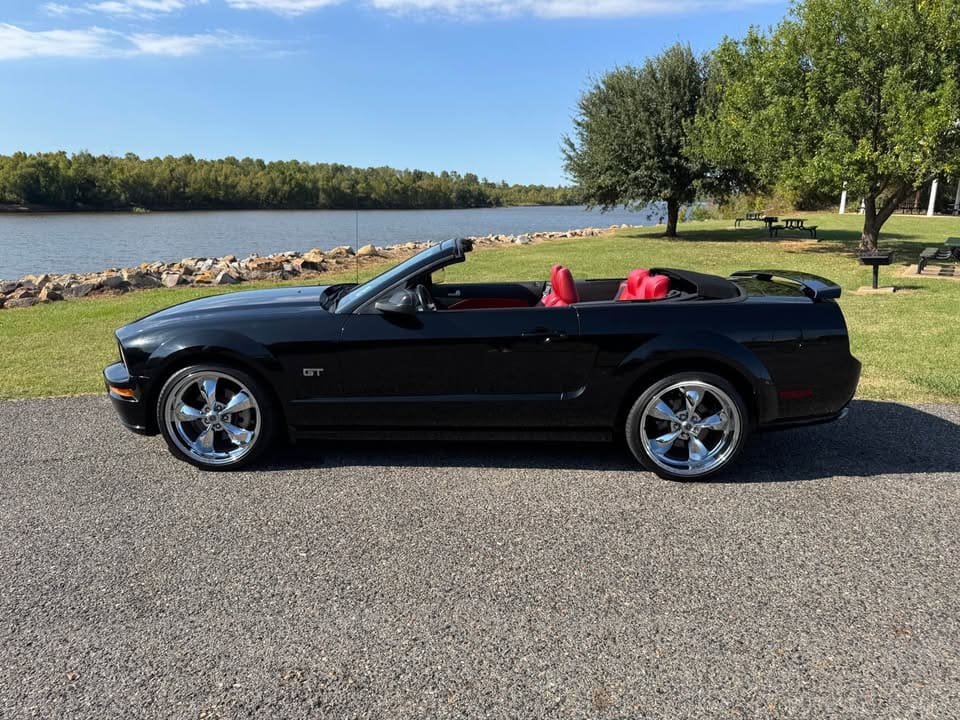 2005 Ford Mustang GT