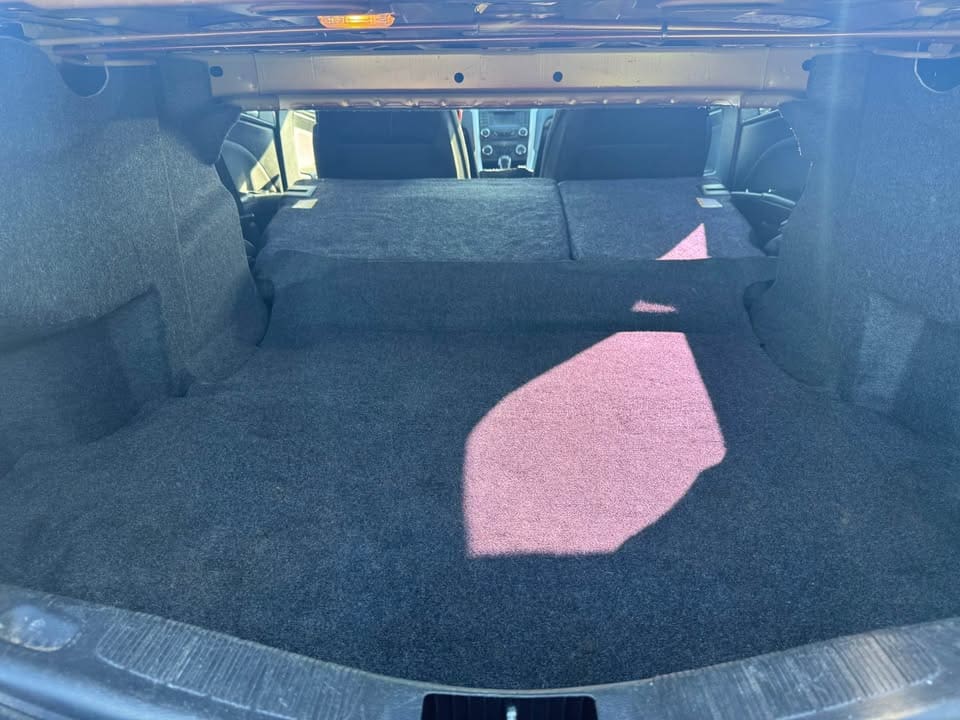 2015 Ford Fusion SE Sedan 4D photo 5